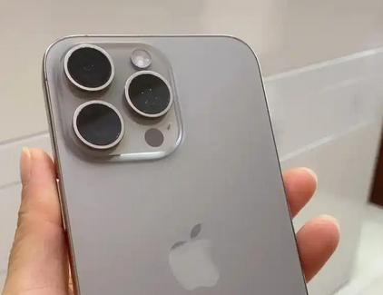 道里iPhone15序列号查询分享如何查找苹果15手机序列号的位置 